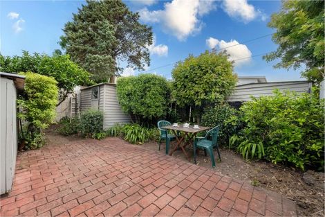 Photo of property in 2/310 Bucklands Beach Road, Bucklands Beach, Auckland, 2012