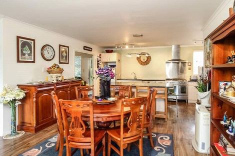 Photo of property in 4 Yeoman Place, Howick, Auckland, 2014