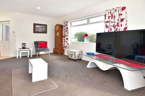 Photo of property in 29 Dan Tori Place, Orewa, 0931