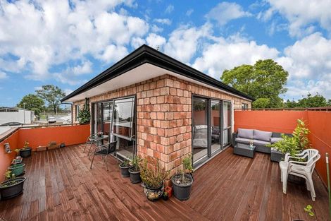 Photo of property in 1/24 Henderson Avenue, Tuakau, 2121