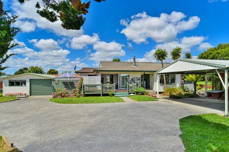 Photo of property in 11 Lakeside Drive, Pahurehure, Papakura, 2113