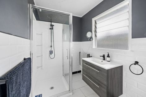 Photo of property in 2/608 Heretaunga Street East, Parkvale, Hastings, 4122