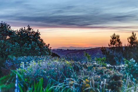 Photo of property in 45 Kahu Road, Paremata, Porirua, 5024