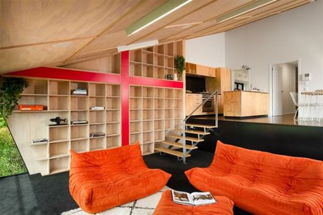 Photo of property in 6 Craigieburn Lane, Mount Pleasant, Christchurch, 8081