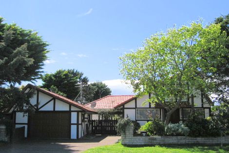 Photo of property in 85 Dickson Road, Papamoa Beach, Papamoa, 3118