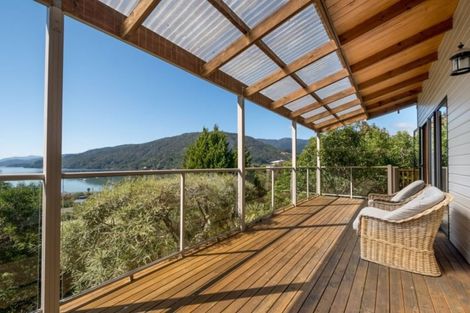 Photo of property in 39 Tirimoana Terrace, Anakiwa, Picton, 7281