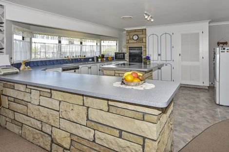 Photo of property in 8 Hartfield Rise, Pahurehure, Papakura, 2113