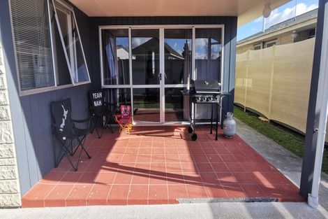 Photo of property in 56c Weston Avenue, Roslyn, Palmerston North, 4414
