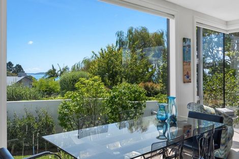 Photo of property in 6d Burford Place, Mellons Bay, Auckland, 2014