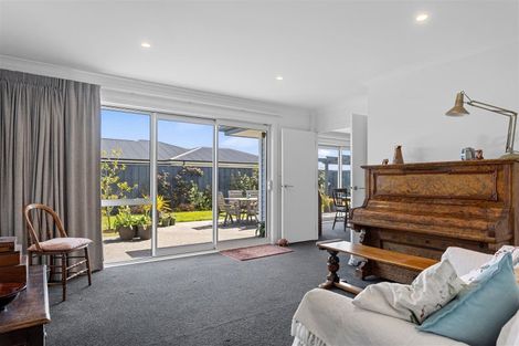 Photo of property in 42 Koura Drive, Rangiora, 7400