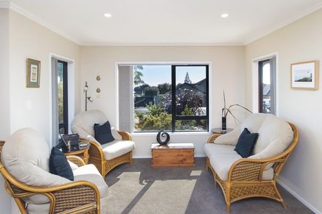 Photo of property in 1 Ludlow Place, Pukekohe, 2120