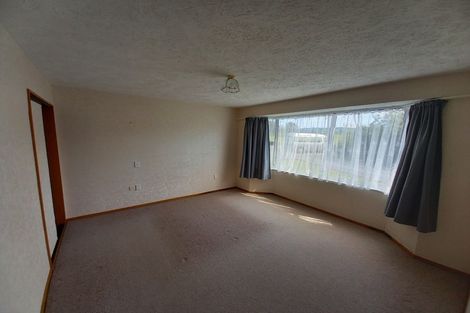 Photo of property in 66 Clifden Highway, Tuatapere, 9691