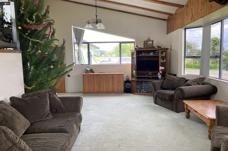 Photo of property in 1339 Main North Road, Urenui, 4375