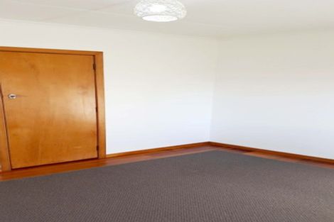 Photo of property in 63 Whiteley Street, Moturoa, New Plymouth, 4310