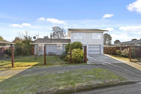 Photo of property in 3 Takapu Place, Bromley, Christchurch, 8062
