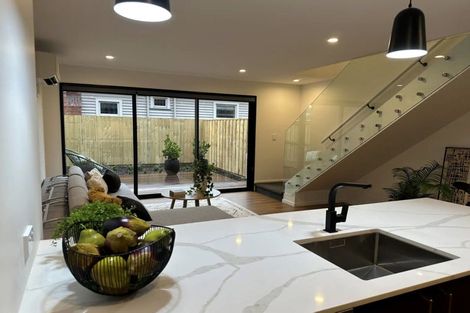 Photo of property in 3/206 Geraldine Street, Edgeware, Christchurch, 8013