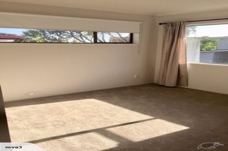 Photo of property in 1/71 Kowhai Road, Mairangi Bay, Auckland, 0630