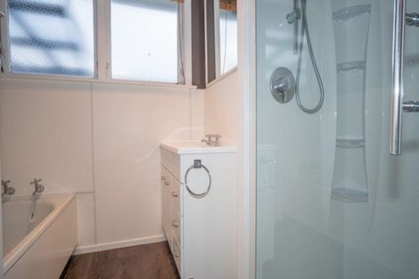 Photo of property in 28 Kaituna Street, Milson, Palmerston North, 4414