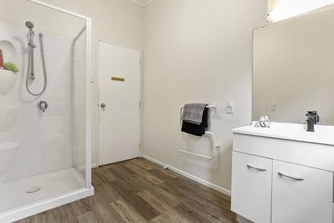 Photo of property in 30 Wood Bay Road, Titirangi, Auckland, 0604