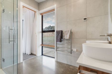 Photo of property in 360a Longbush Road, Hinakura, Masterton, 5884