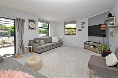 Photo of property in 5 Don Street, Papakura, 2110