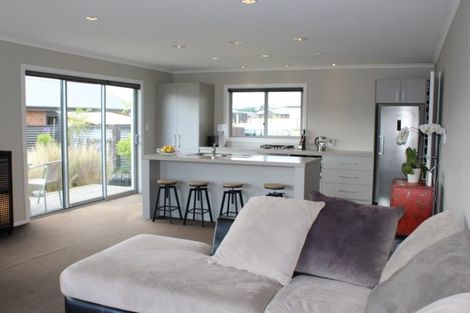 Photo of property in 1 Orbell Crescent, Te Anau, 9679