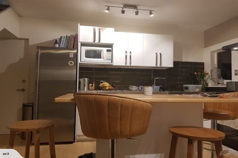 Photo of property in 6 Cottleville Terrace, Thorndon, Wellington, 6011