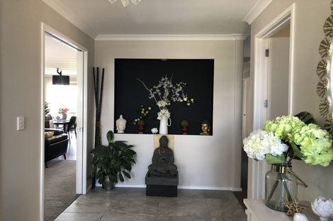 Photo of property in 28 Manuel Road, Silverdale, 0932