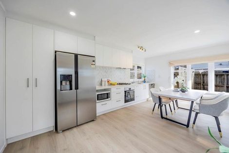 Photo of property in 23 Korotaha Terrace, Rothesay Bay, Auckland, 0630