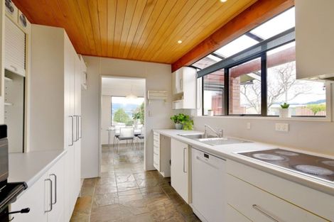 Photo of property in 110 Larnach Road, Vauxhall, Dunedin, 9013