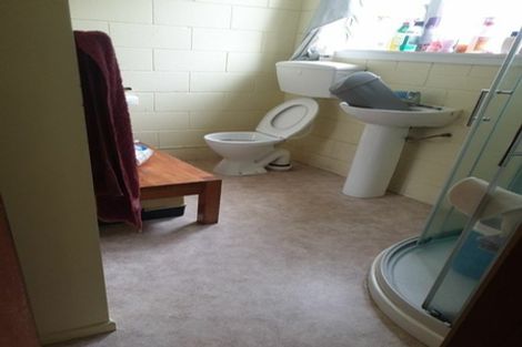 Photo of property in 528-530 Devon Street East, Fitzroy, New Plymouth, 4312