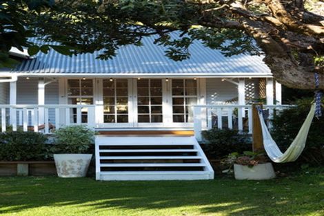 Photo of property in 265 Muritai Road, Eastbourne, Lower Hutt, 5013