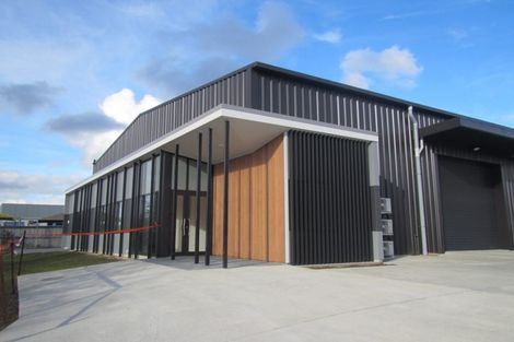 Photo of property in The Rise, 5 Hatfield Place, Albany Heights, Auckland, 0632