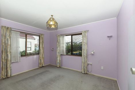 Photo of property in 5 Luanda Drive, Ranui, Auckland, 0612