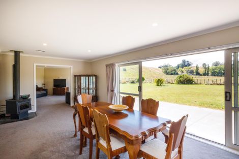 Photo of property in 97 Pohangina Road, Ashhurst, Palmerston North, 4470