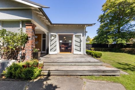 Photo of property in 180 Matsons Avenue, Papanui, Christchurch, 8053