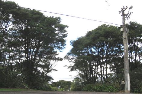 Photo of property in 31 Takahe Road, Titirangi, Auckland, 0604