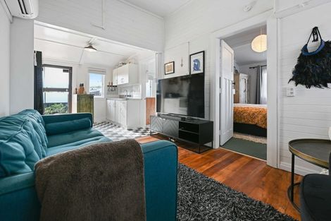 Photo of property in 4 Sunnyside Road, Nawton, Hamilton, 3200