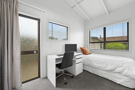 Photo of property in 15 Herbert Road, Queenwood, Hamilton, 3210