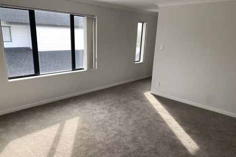 Photo of property in 38 Kotuitui Drive, Wainui, Silverdale, 0992