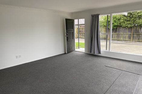 Photo of property in 2/38 Lamorna Road, Parklands, Christchurch, 8083