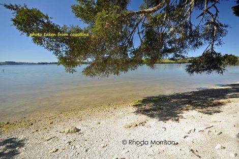 Photo of property in 196 Metcalfe Road, Matakohe, 0593