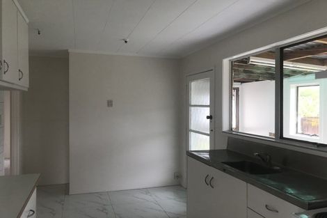 Photo of property in 19 Almay Place, Clover Park, Auckland, 2019
