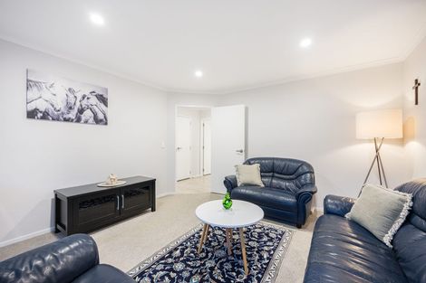 Photo of property in 29 Cavalli Road, Long Bay, Auckland, 0630