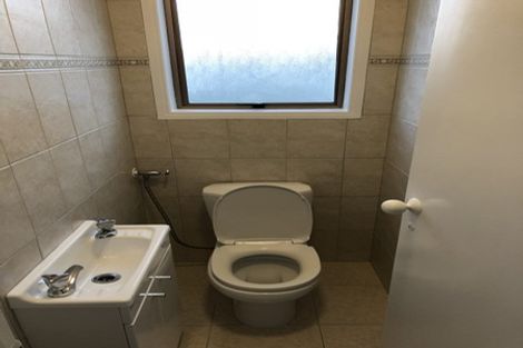 Photo of property in 3/8 Hart Road, Hauraki, Auckland, 0622