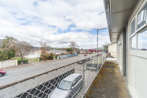 Photo of property in Wellway Flats, 45 Mcparland Street, Ebdentown, Upper Hutt, 5018