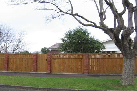 Photo of property in 3 Rangitane Street, Palmerston North, 4414