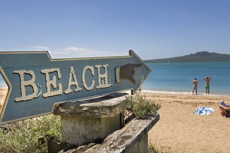 Photo of property in 11 Cheltenham Road, Devonport, Auckland, 0624