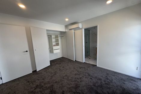 Photo of property in 14d Elcoat Avenue, Te Atatu South, Auckland, 0610