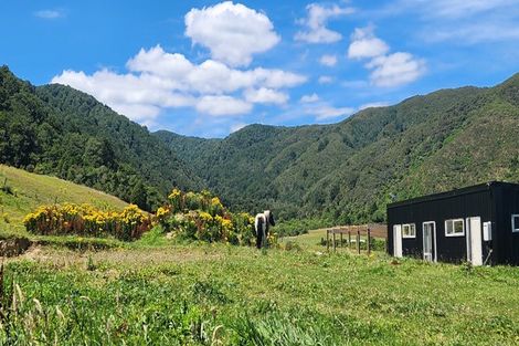 Photo of property in 312 Marchant Road, Kaitoke, Upper Hutt, 5018